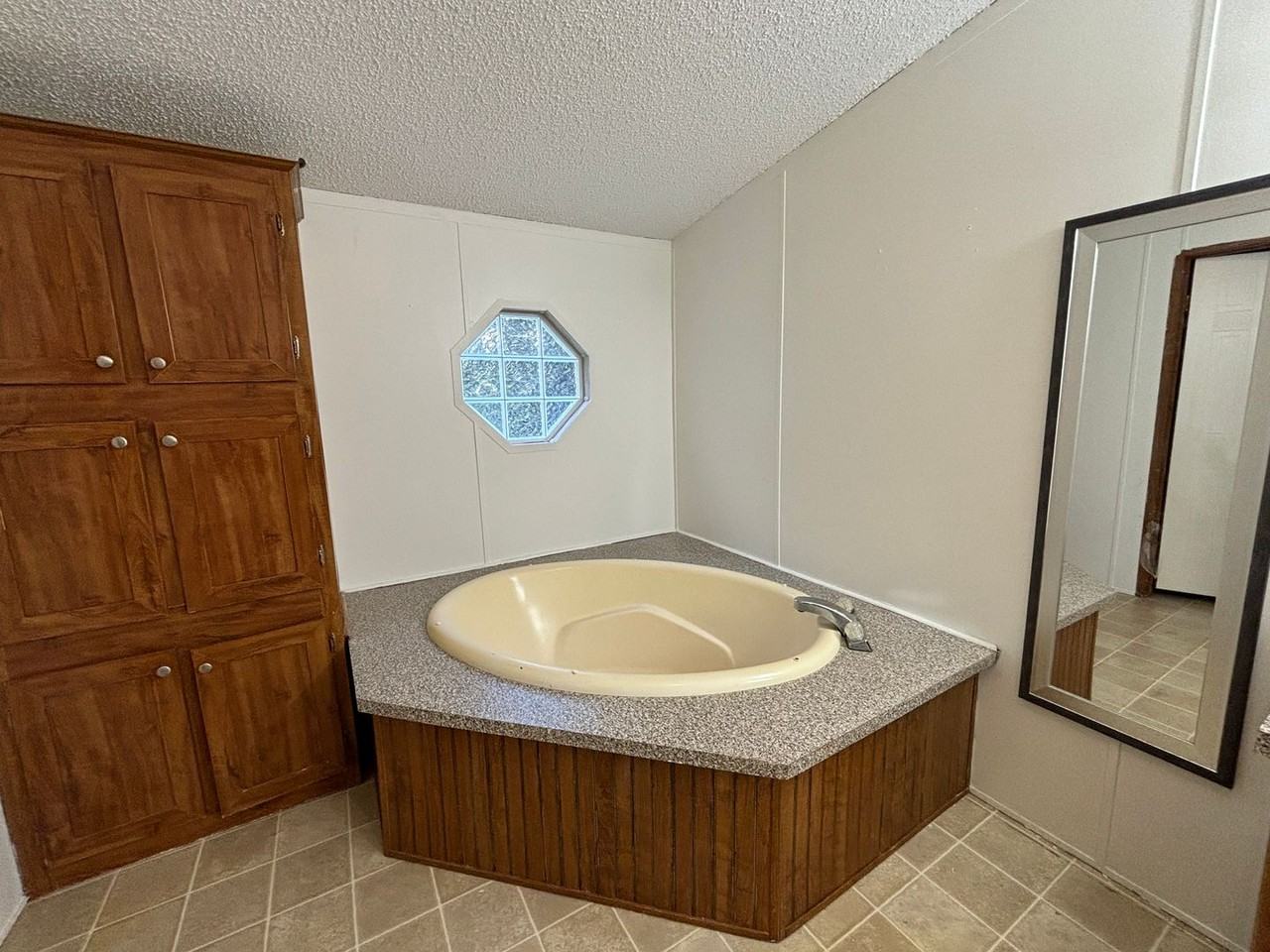 2009 Luke Ln - Photo 4 of 17