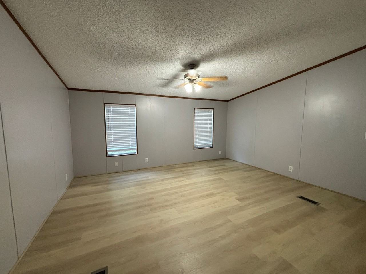 2009 Luke Ln - Photo 6 of 17