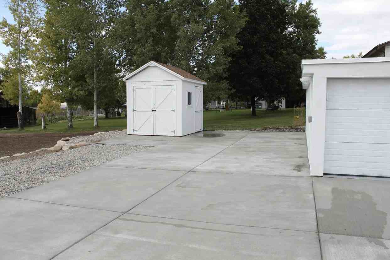 39 N Main St #NA - Photo 2 of 15