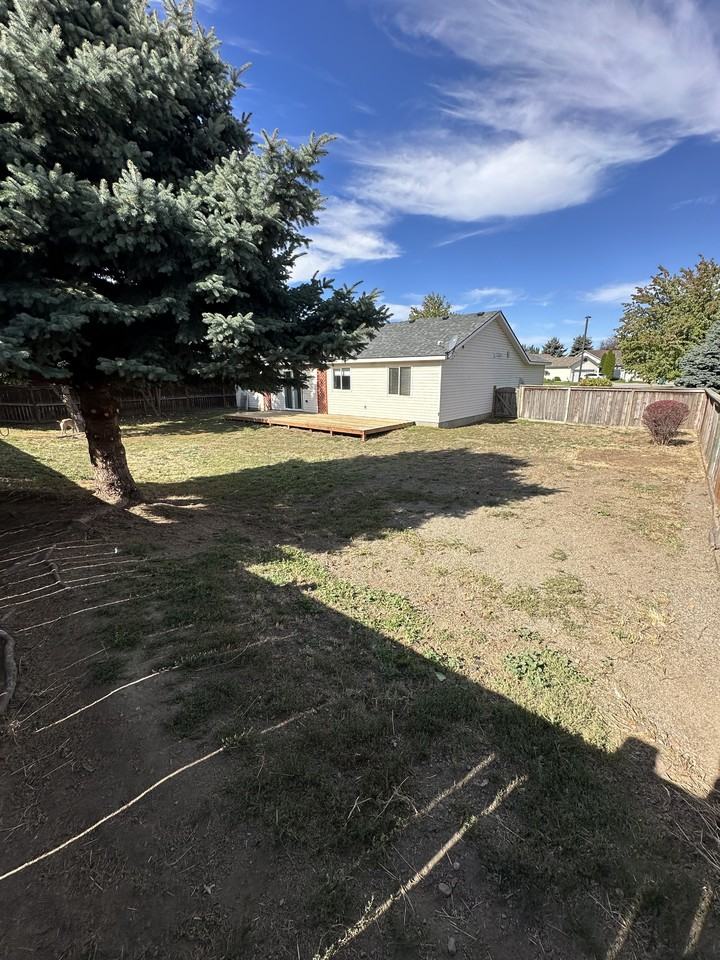 1850 W Canfield Ave #NA - Photo 2 of 10