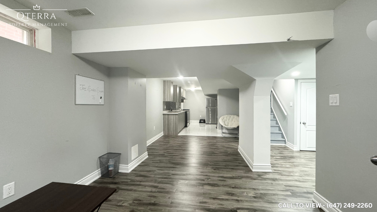 2-107 Crown Victoria Dr, Brampton, Ontario L7A 3X9 - Photo 3 of 13