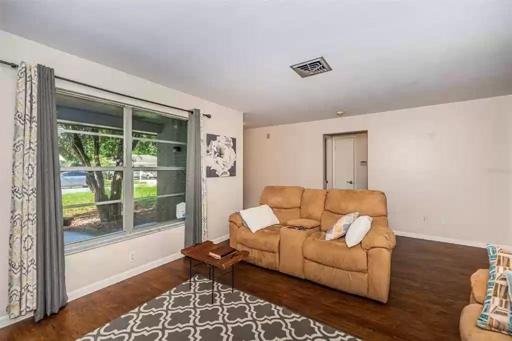 1314 5th Ter Nw #NA - Photo 6 of 22