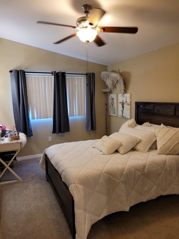 917 N Vineyard Ave #C - Photo 4 of 7