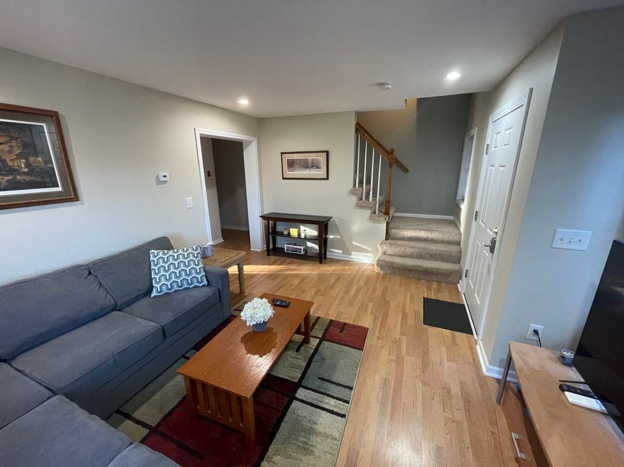 76 Hill Ave - Photo 2 of 25