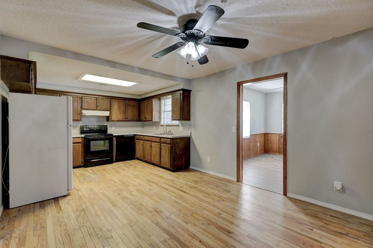 15375 W Funston - Photo 4 of 14