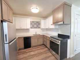181 E Tall Fir Ct #B - Photo 1 of 1