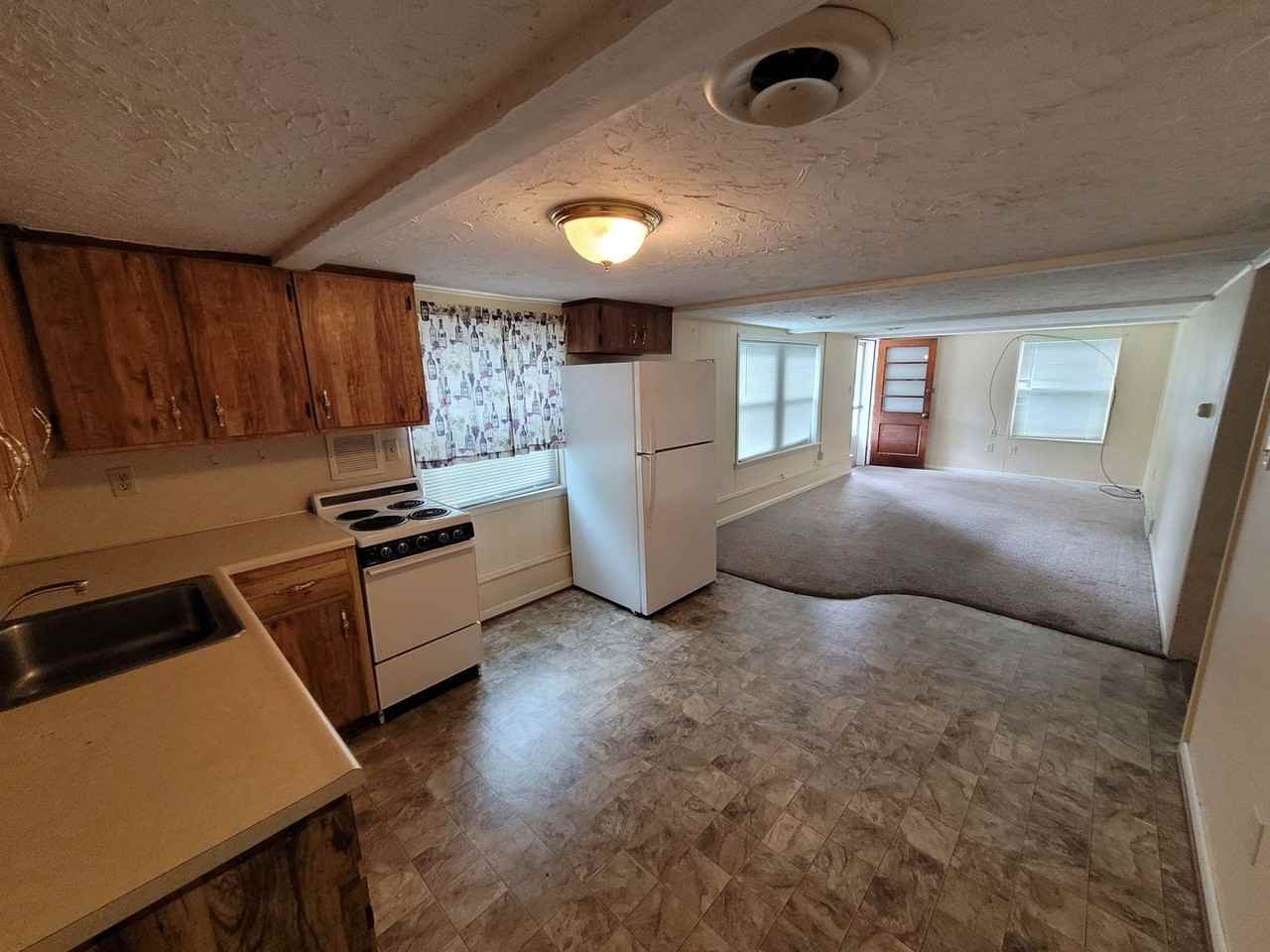 67 W Church St - Photo 2 of 25