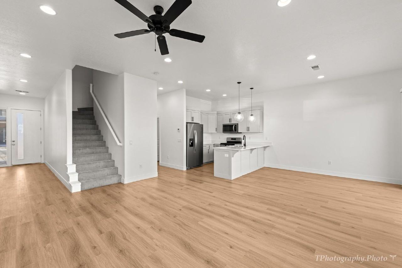 2701 E Rain Tree St - Photo 7 of 26
