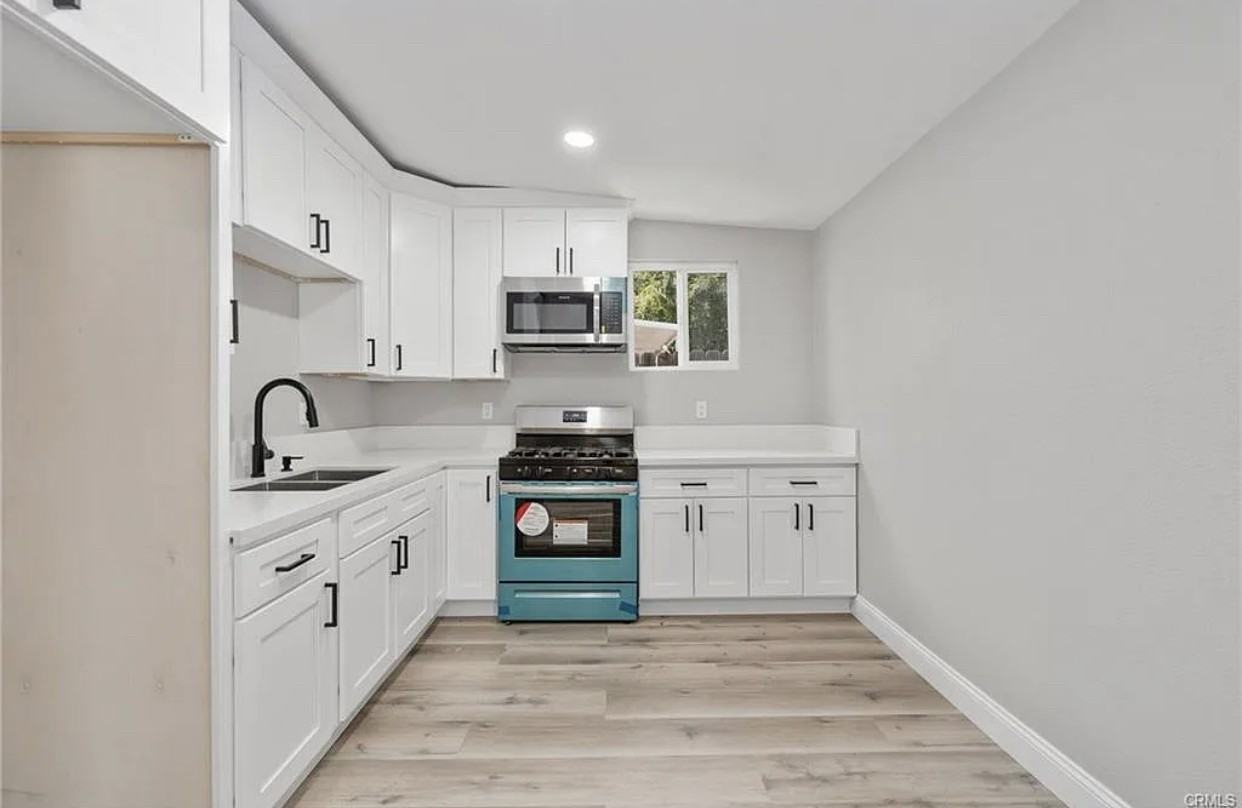 1649 Crestview Ave #NA - Photo 2 of 11