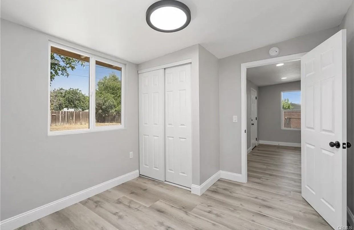 1649 Crestview Ave #NA - Photo 3 of 11