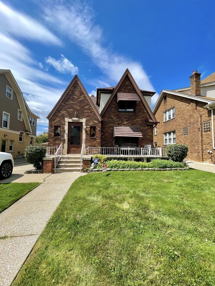 7521 Bingham St #NA - Photo 2 of 15