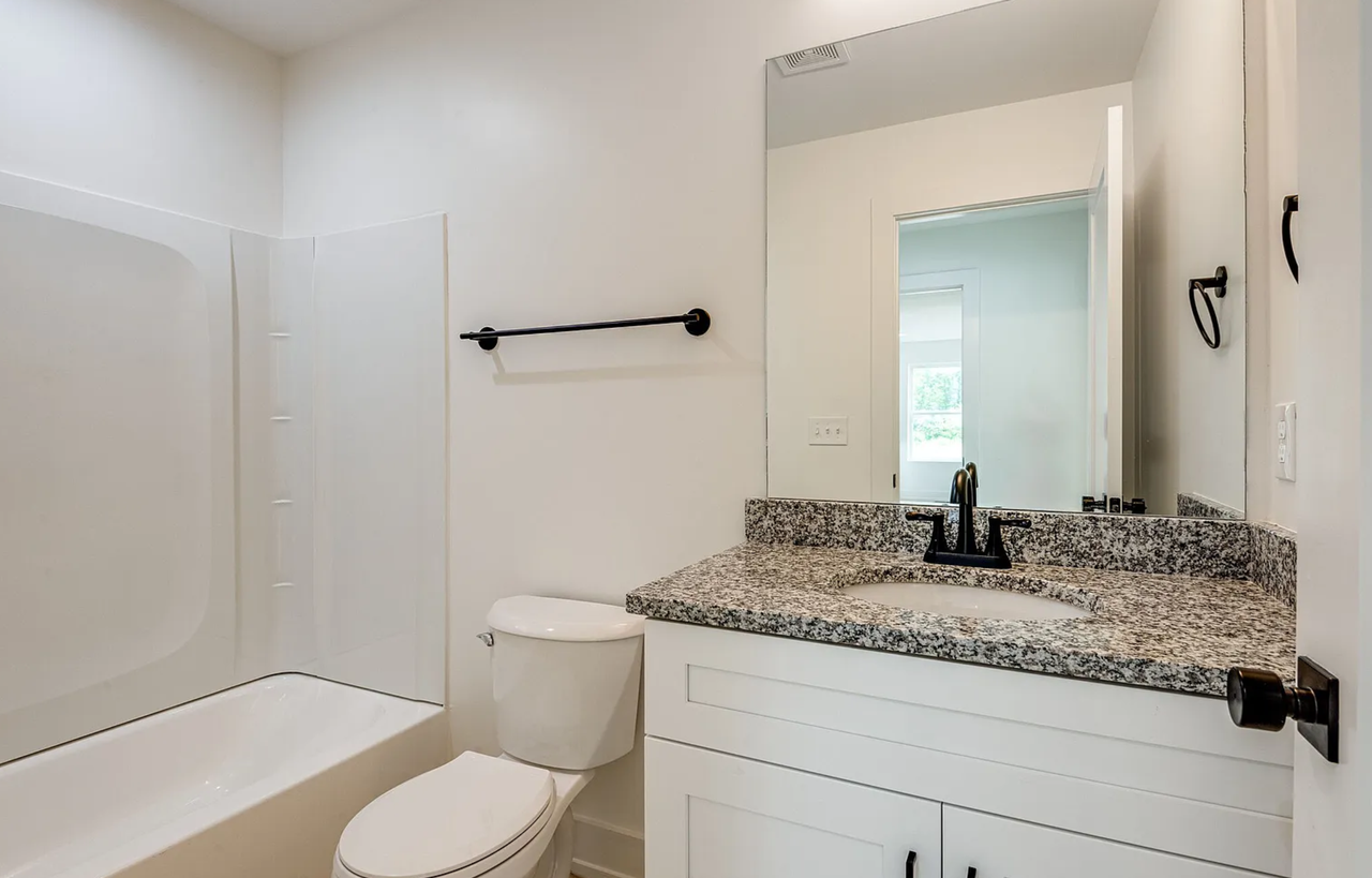 3630 Village Trl #3630A - Photo 3 of 7