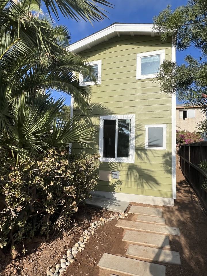 4457 Estrella Ave #NA - Photo 2 of 11