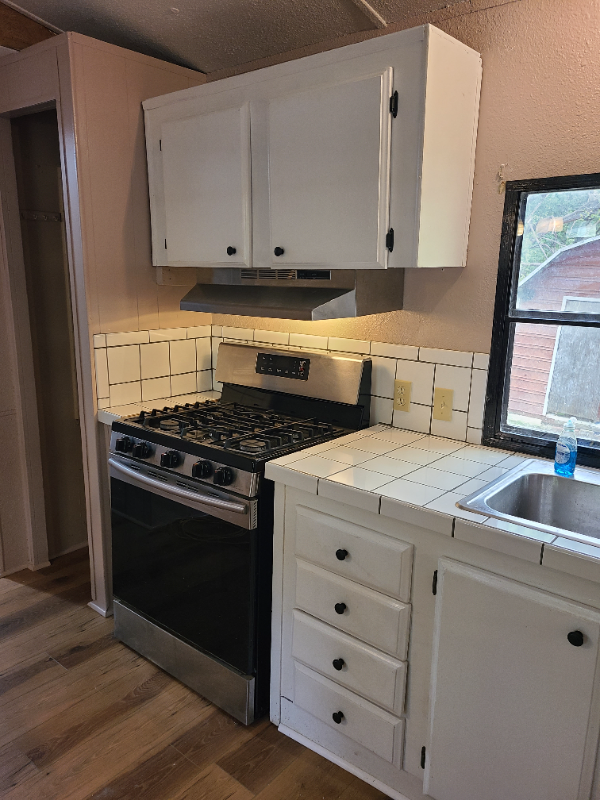 15121 N C St - Photo 2 of 26