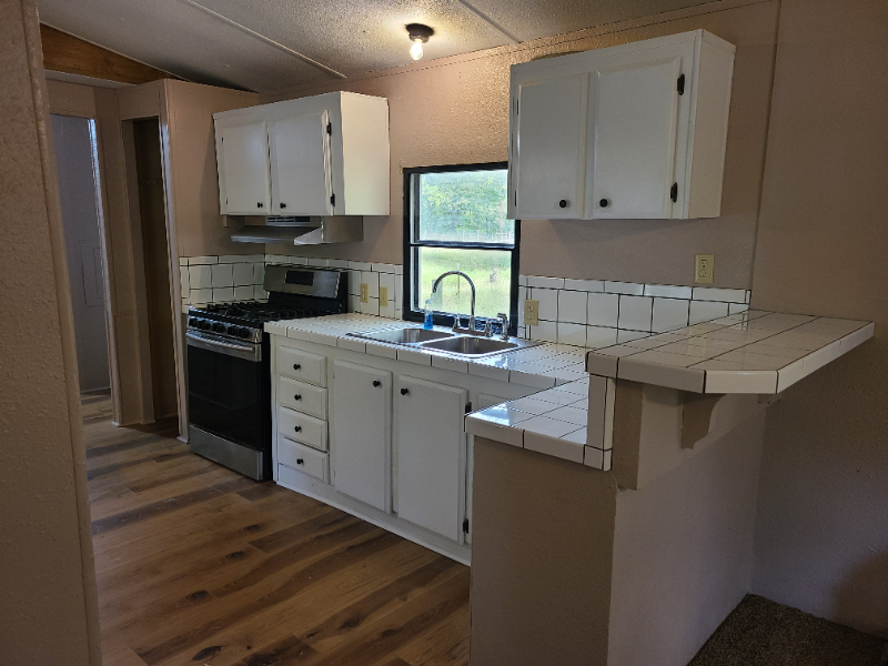 15121 N C St - Photo 3 of 26