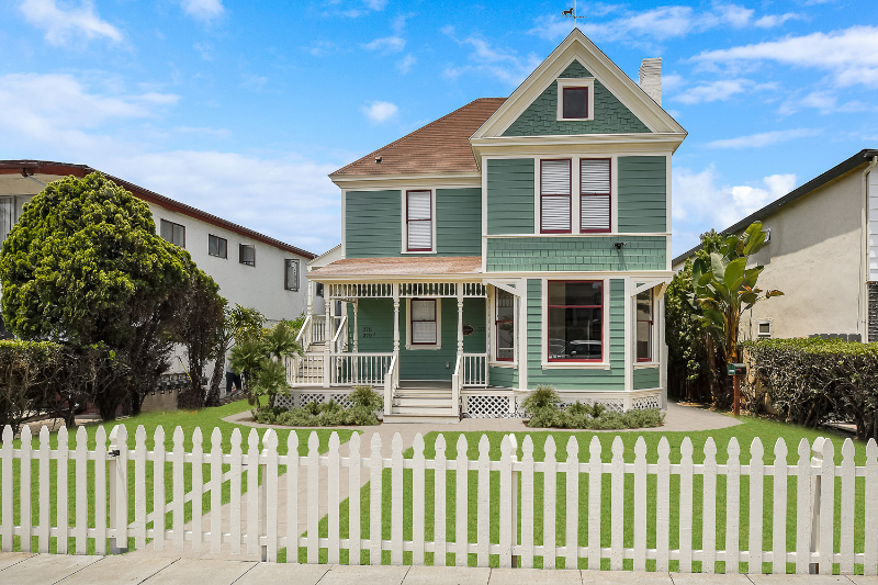 3718 1st Ave #3718 - Photo 2 of 8