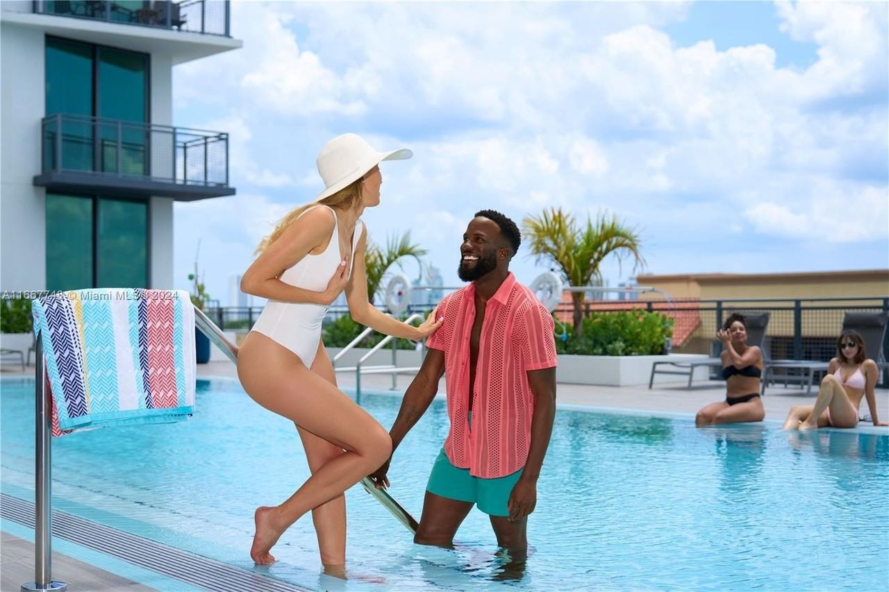 1809 Jackson St #1002