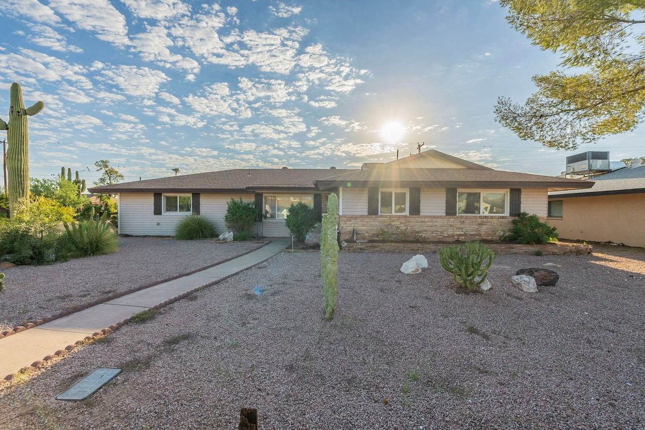 4831 N 82nd St - Photo 2 of 46