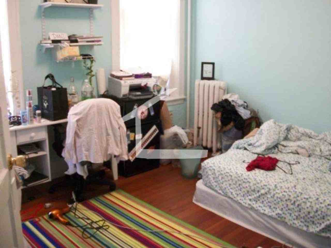 1914 Beacon St - Photo 3 of 6