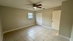 907 Royal Oak Ct - Photo 1 of 1