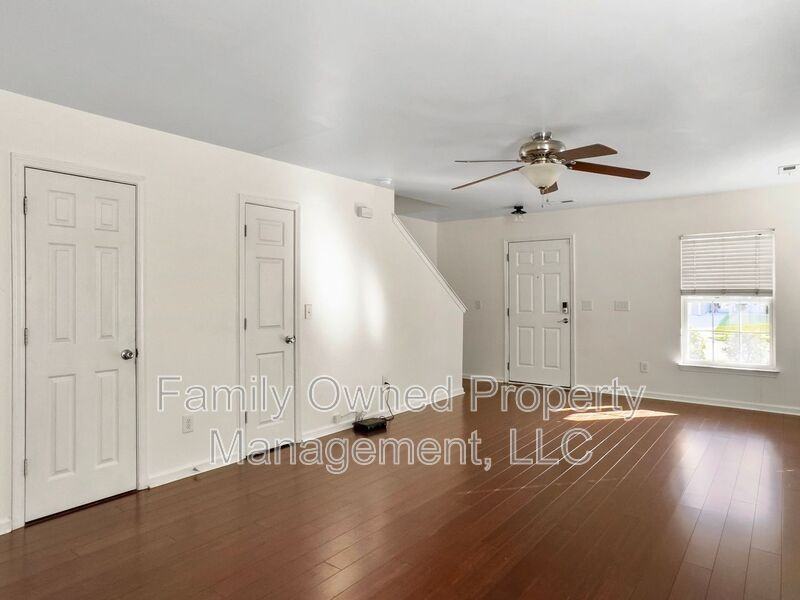 100 Salem Creek Dr - Photo 6 of 43