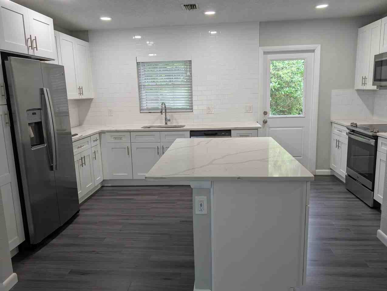 3209 W Leila Ave - Photo 5 of 18