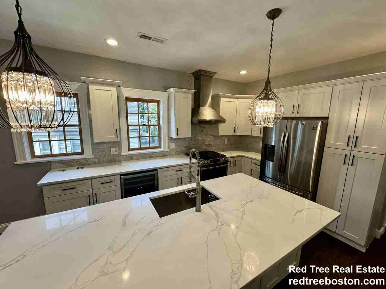 52 Spencer St #2 - Photo 5 of 31