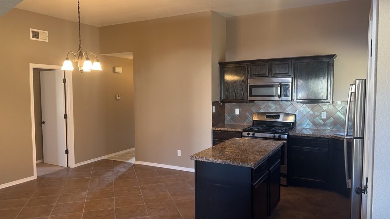 4741 Kiko A Fierro Pl - Photo 5 of 11