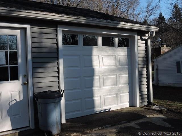 122 Willow St - Photo 3 of 12