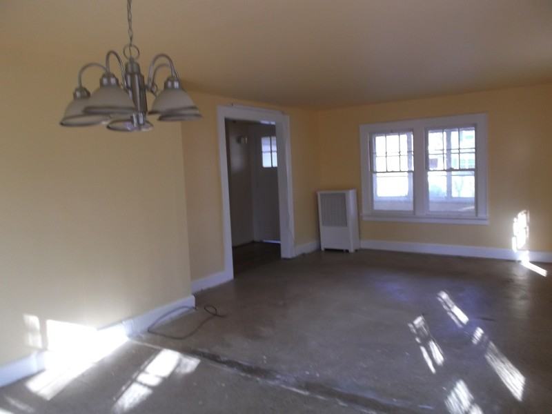 46 E Cedar St - Photo 3 of 20