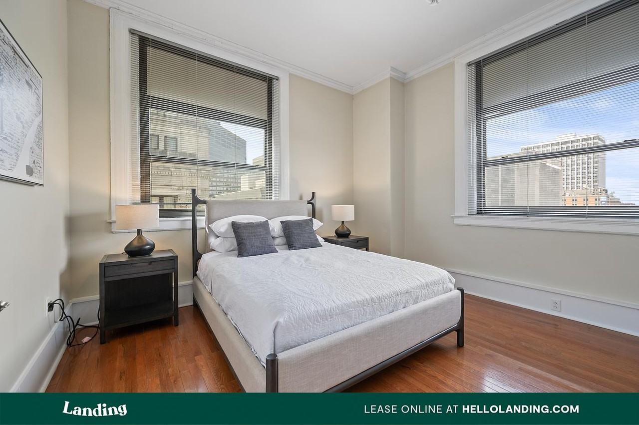 211 Union St - Photo 3 of 50