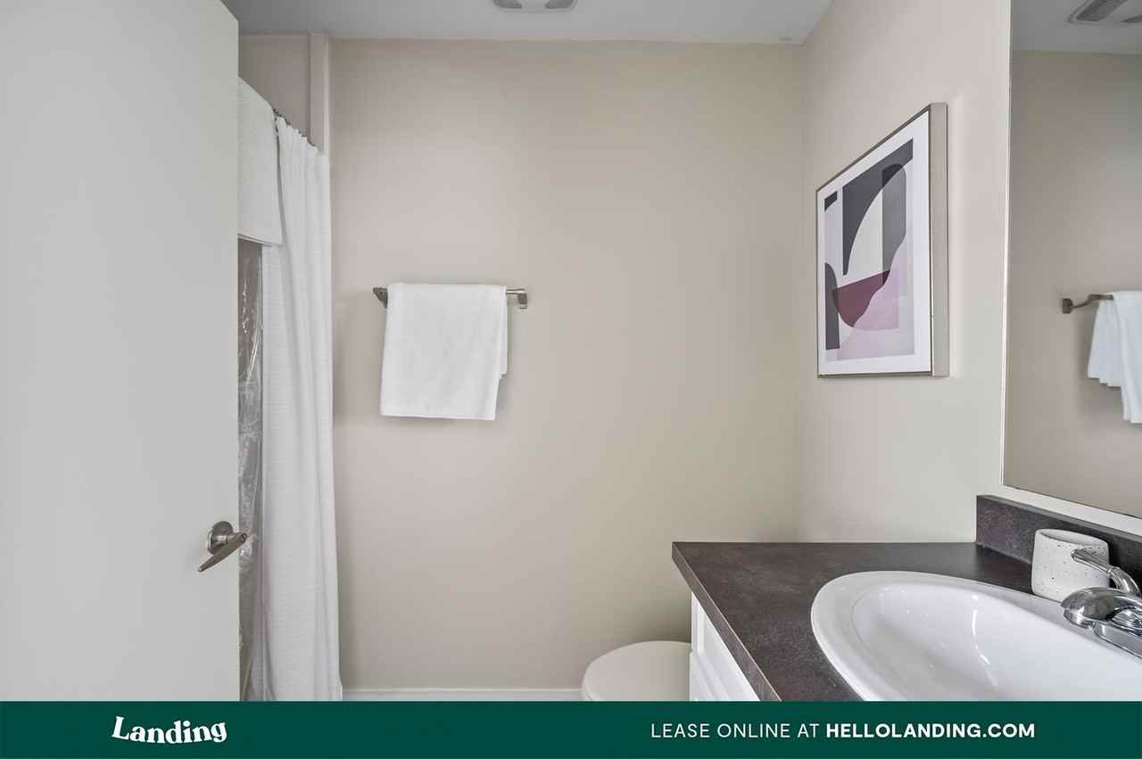 211 Union St - Photo 6 of 50