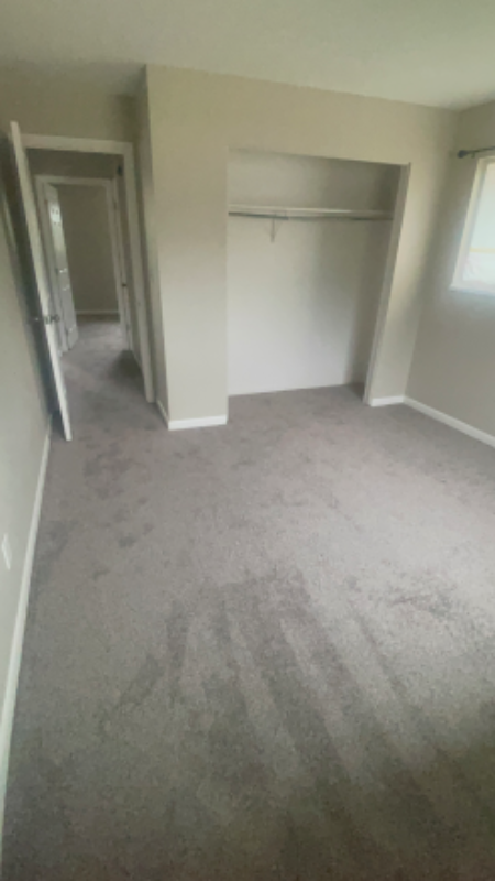 3033 W 13th St - Photo 4 of 6