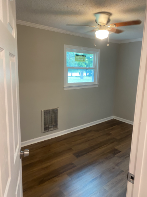 3950 S Dixie Rd #3 - Photo 3 of 12