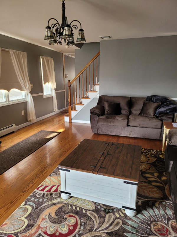 165 Sommer Ave #1 - Photo 3 of 18