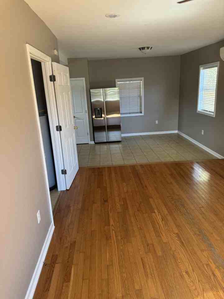 301 Cumberland St #NA - Photo 4 of 22