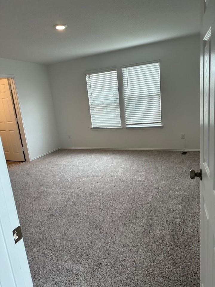217 Redonda Dr #NA - Photo 6 of 25