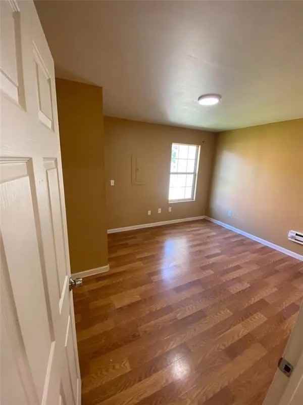 9313 Coffee St #NA - Photo 2 of 8