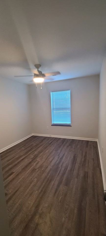 104 Coachman Ln - Photo 4 of 11