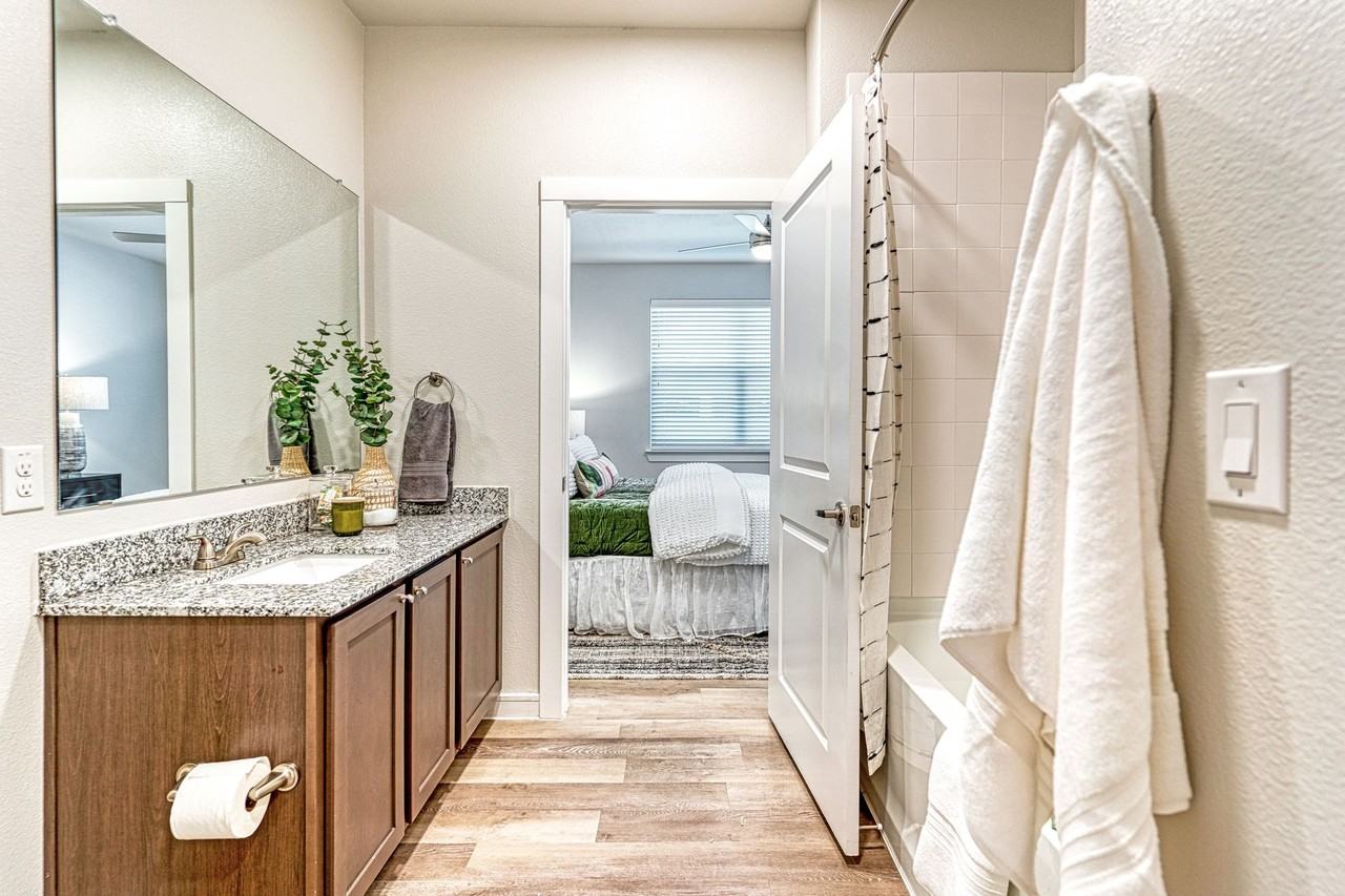 The Magnolia at Georgetown - Photo 5 of 50