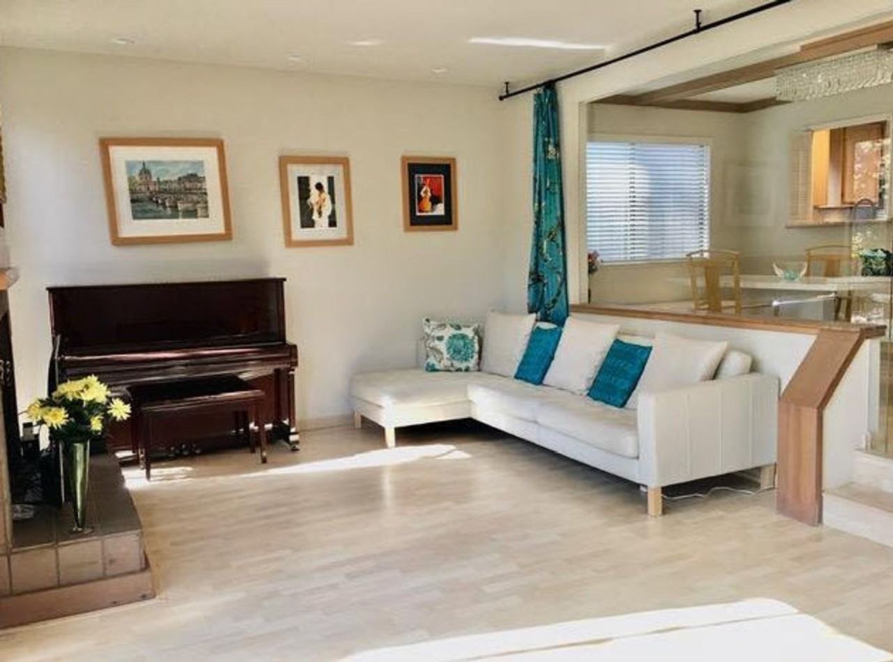 126 Amherst Ave - Photo 2 of 20