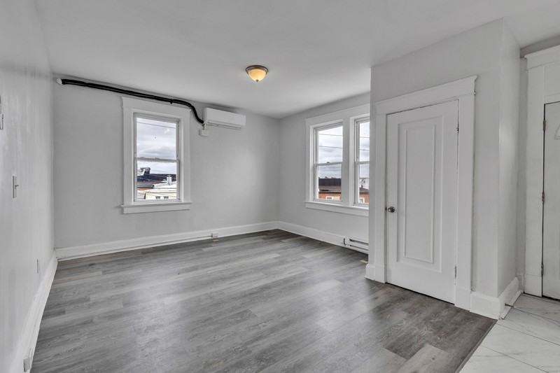 3221 The Alameda #2 - Photo 3 of 13