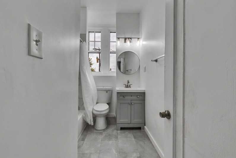 3221 The Alameda #2 - Photo 5 of 13