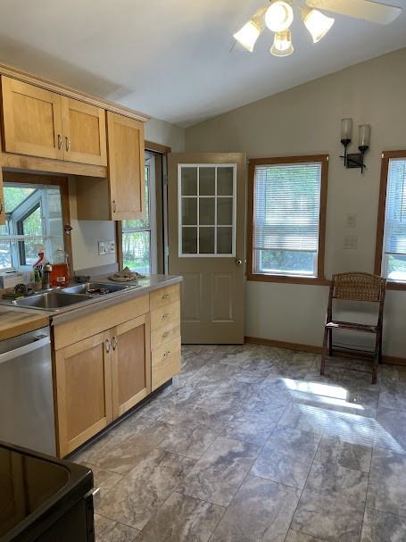 12 Grant Ave #NA - Photo 3 of 7