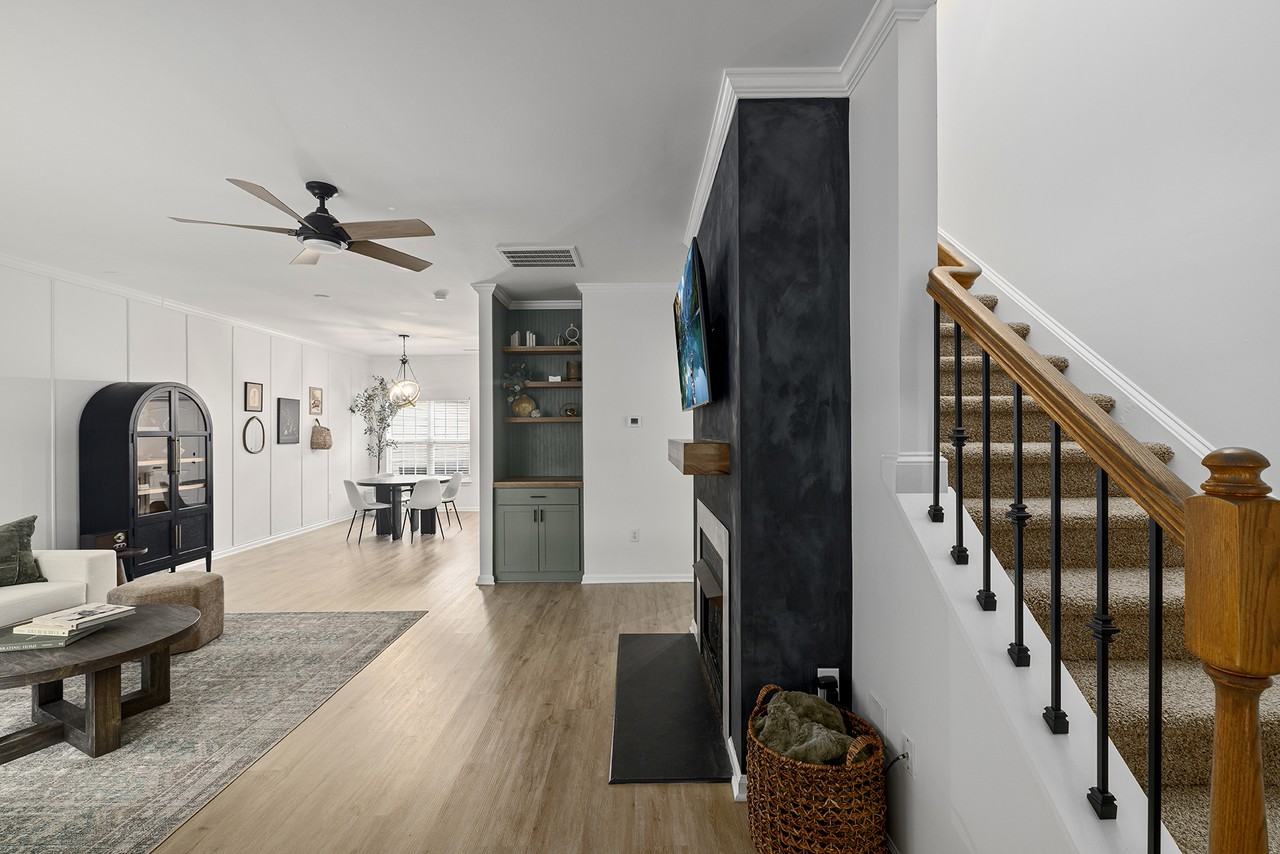 1123 Central Park Cir #1123 - Photo 2 of 26