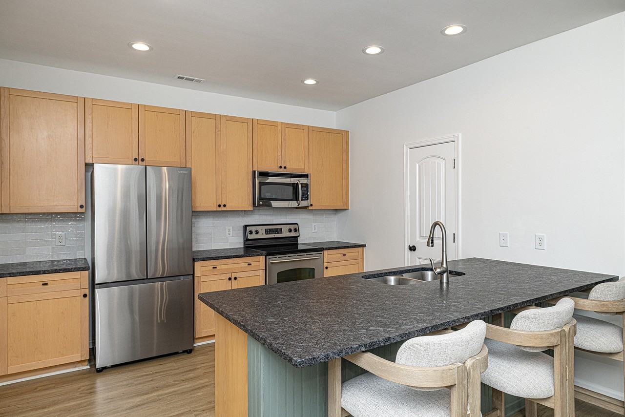 1123 Central Park Cir #1123 - Photo 5 of 26