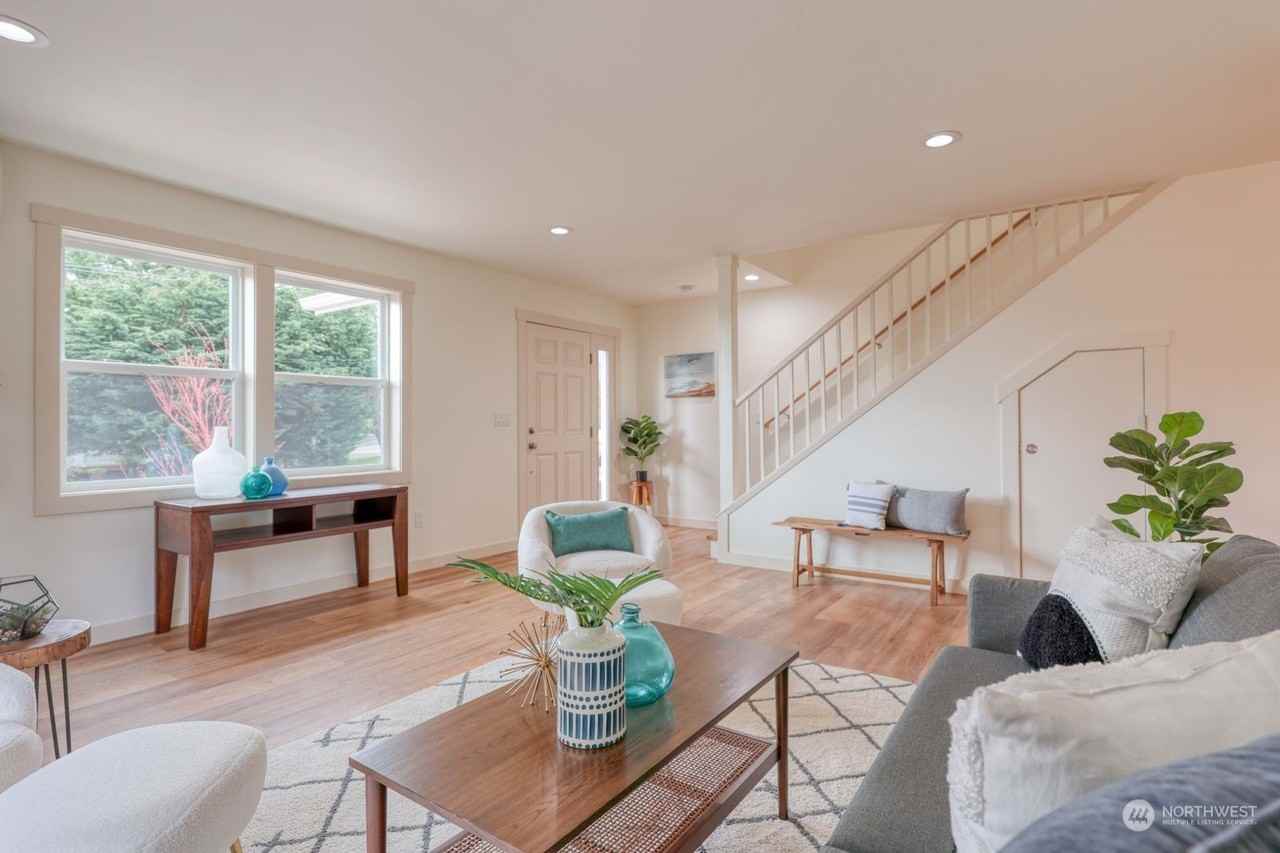 858 19th St #NA - Photo 3 of 27