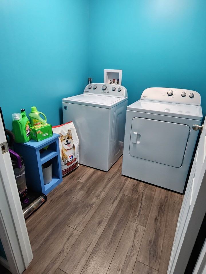 373 W Custer Sq #NA - Photo 2 of 31