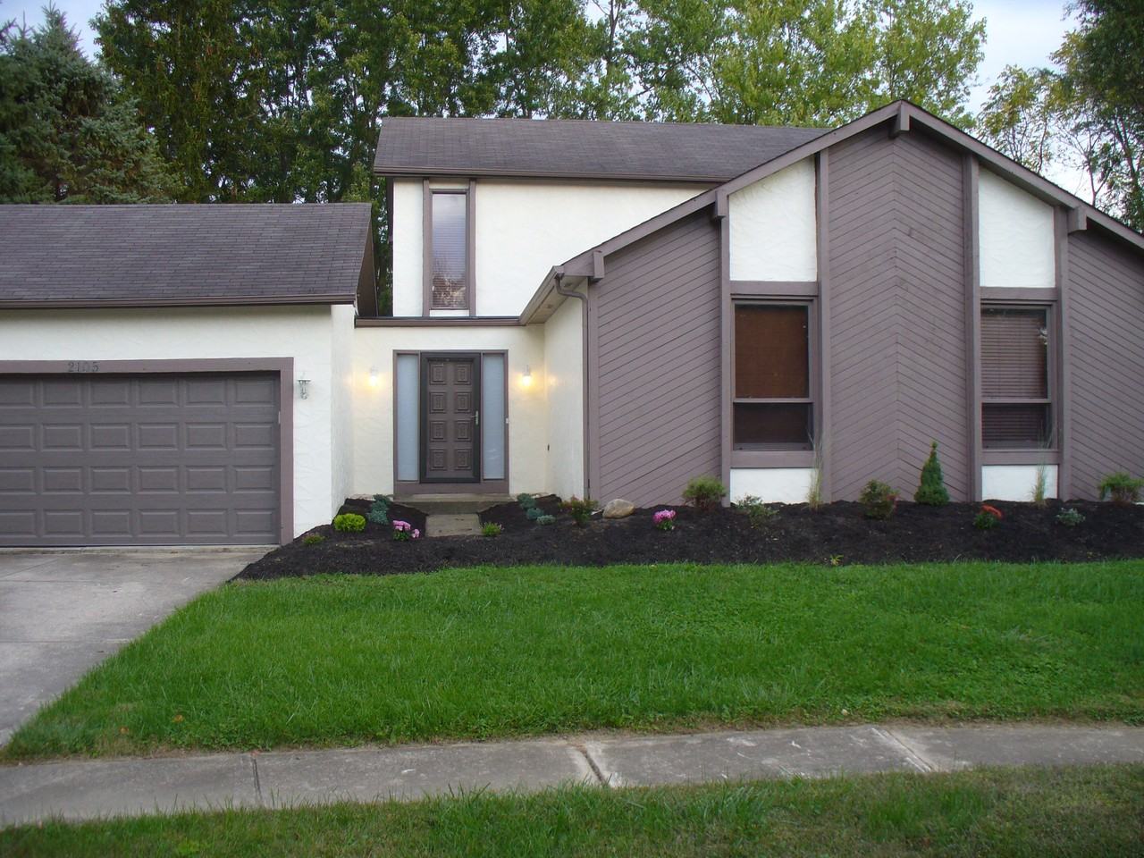 2105 Selbourne Ct #NA - Photo 2 of 23