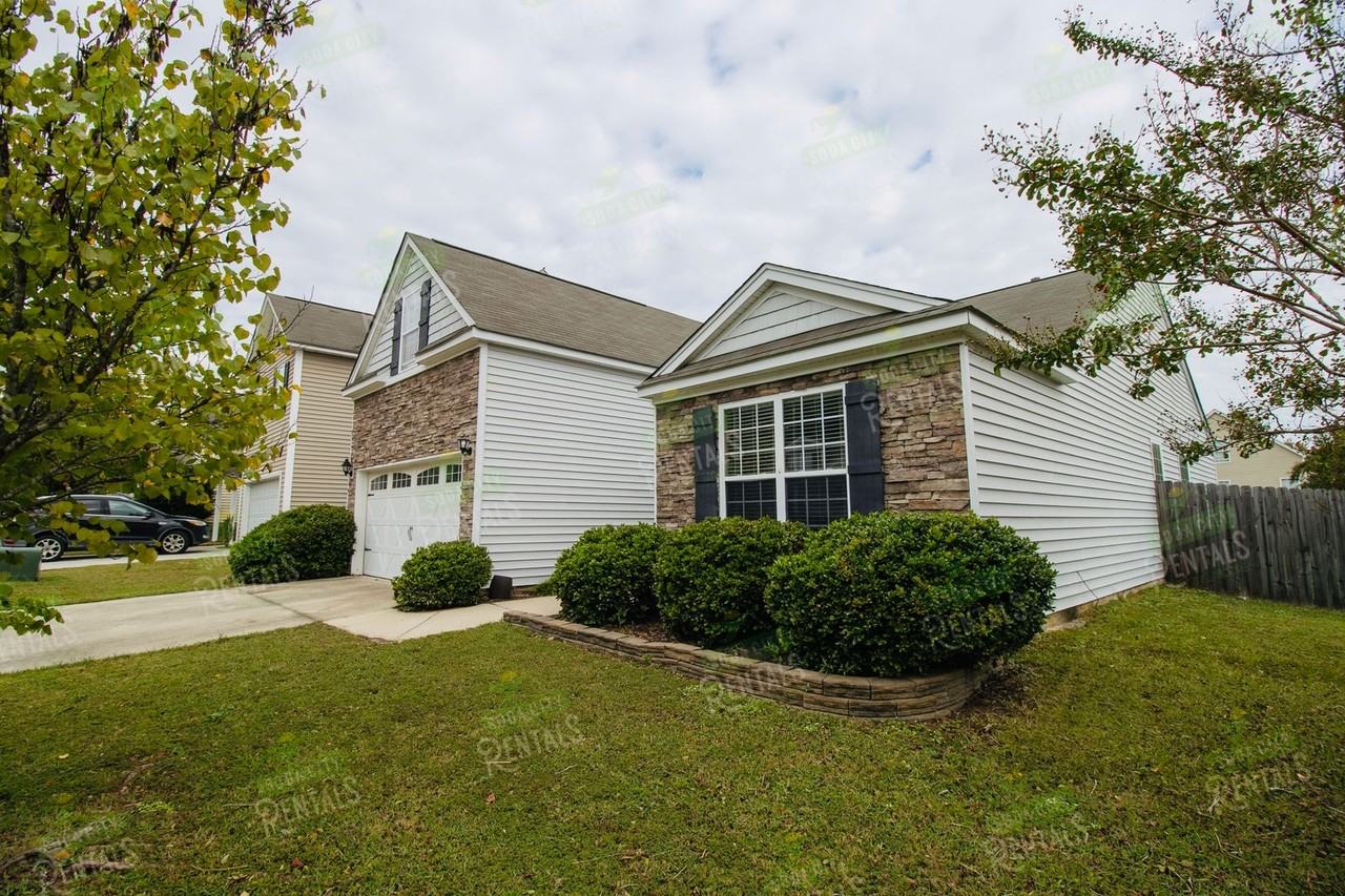 139 Cochin Trce - Photo 2 of 31